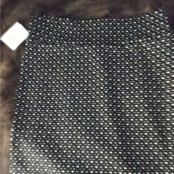 LulaRoe Skirt  - Picture 1 of 5